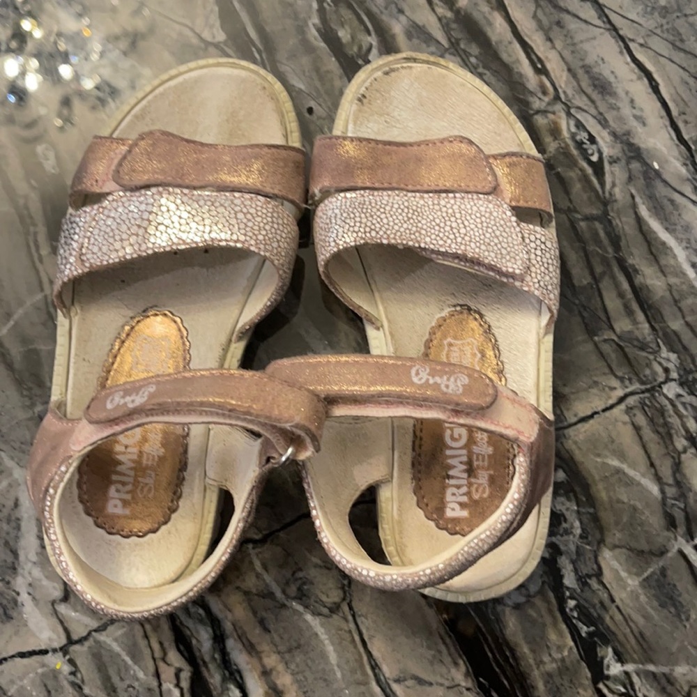Primigi girls leather sandals